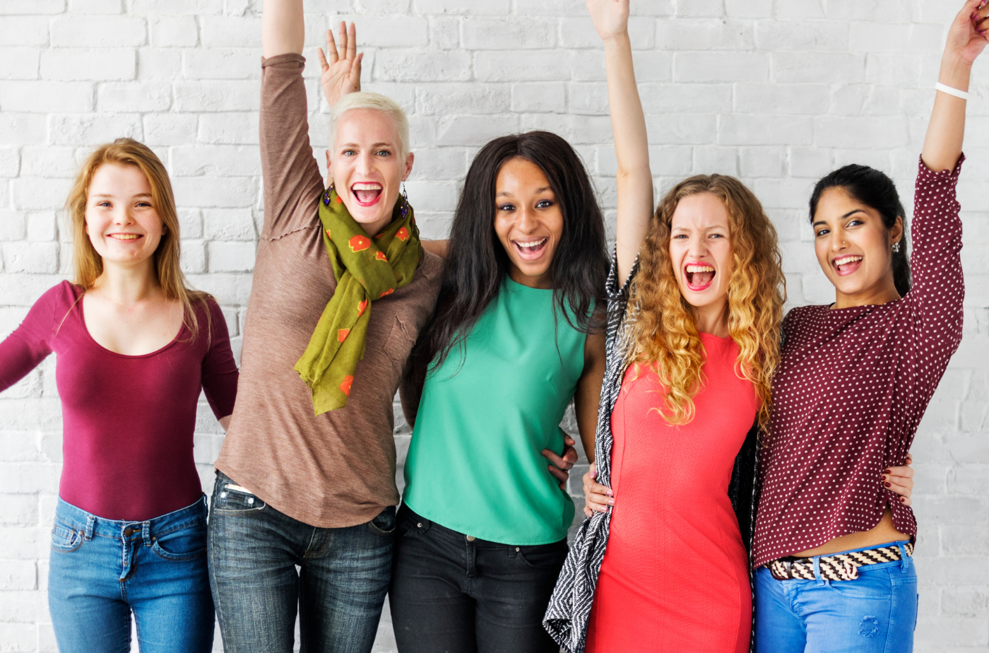 Frauen im Fokus (Foto: Rawpixel Ltd von Getty Images Pro via canva.com)