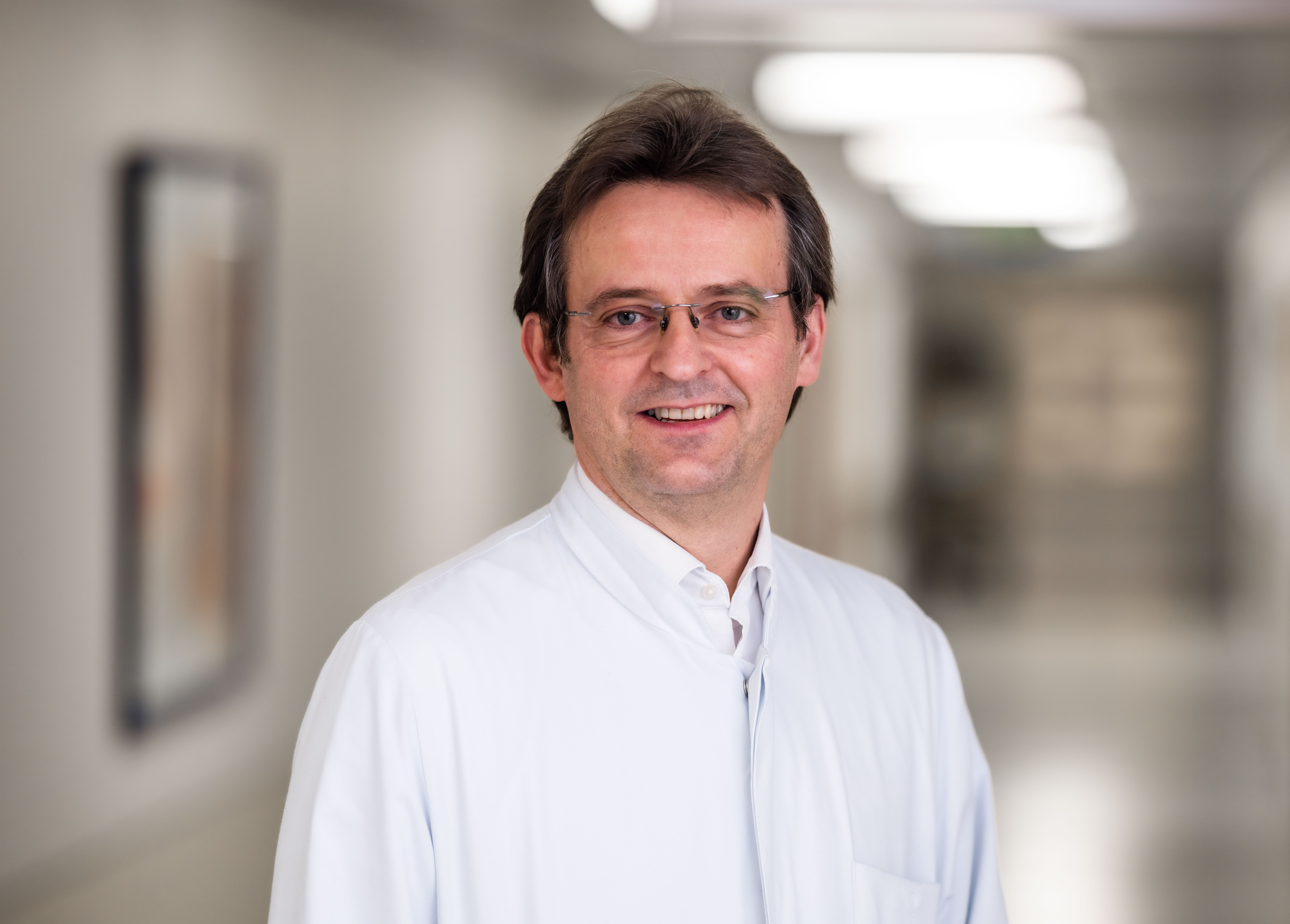 Professor Dr. med. Martin Brück, Chefarzt der Medizinischen Klinik I am Klinikum Wetzlar. Foto: Lahn-Dill-Kliniken