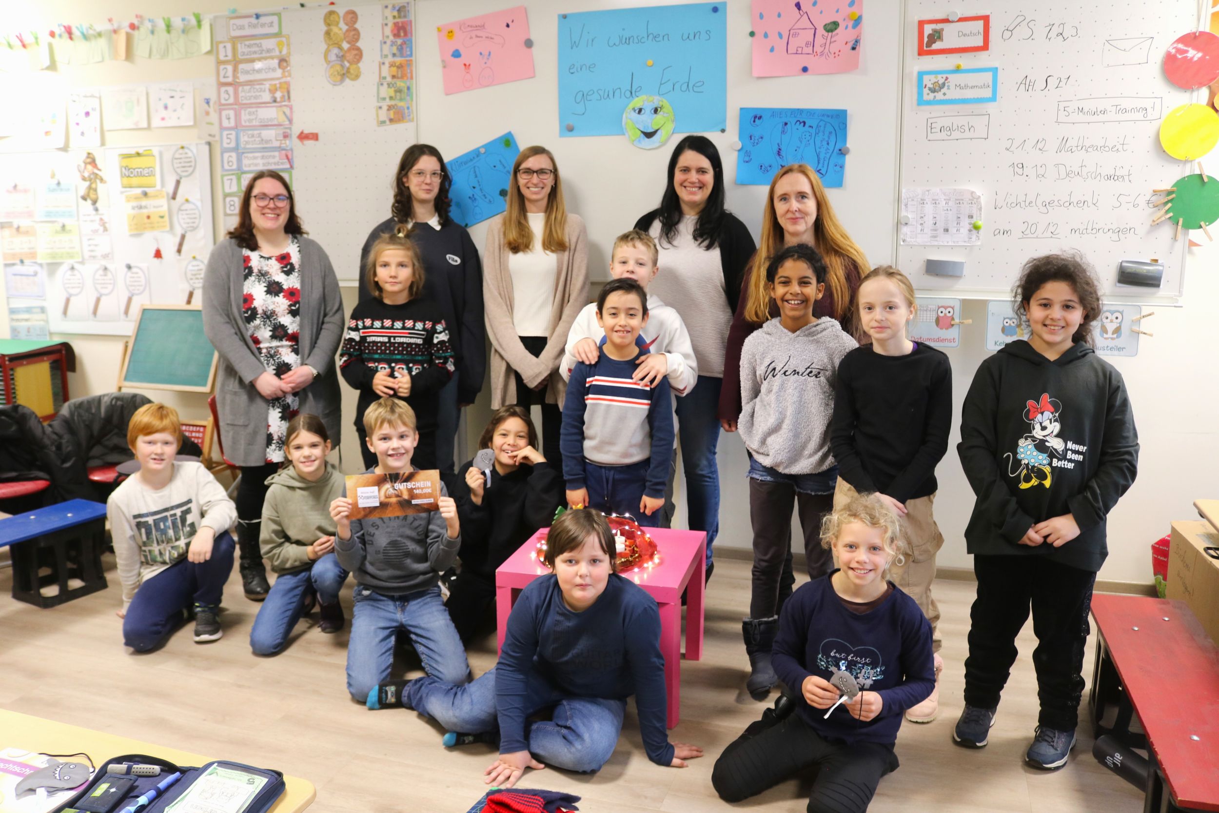 29,85 Meilen legten die Schülerinnen und Schüler der 3a an der der Grundschule Ulmtal zurück. Foto: Lahn-Dill-Kreis