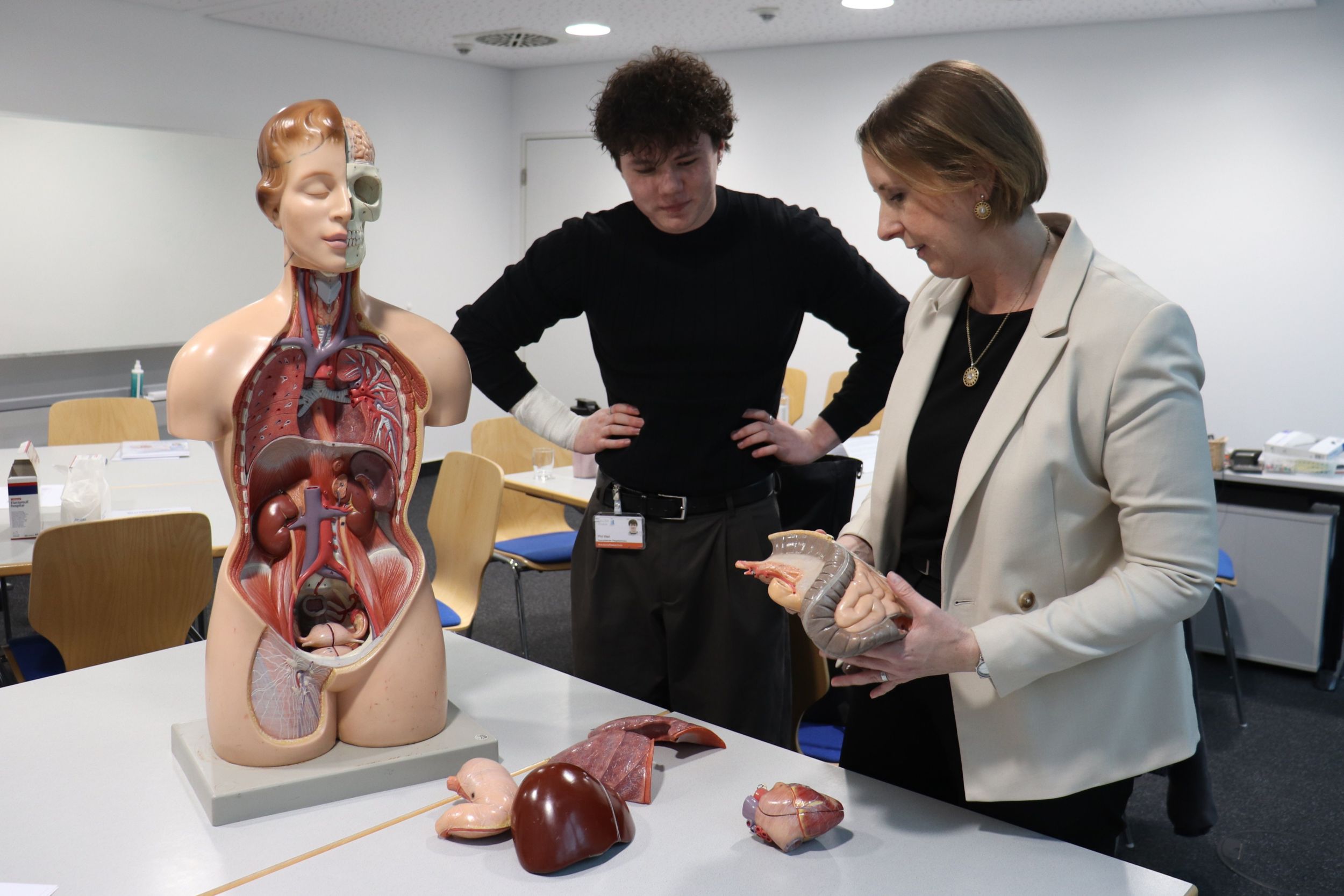 ... bis hin zur menschlichen Anatomie. Foto: Lahn-Dill-Kreis