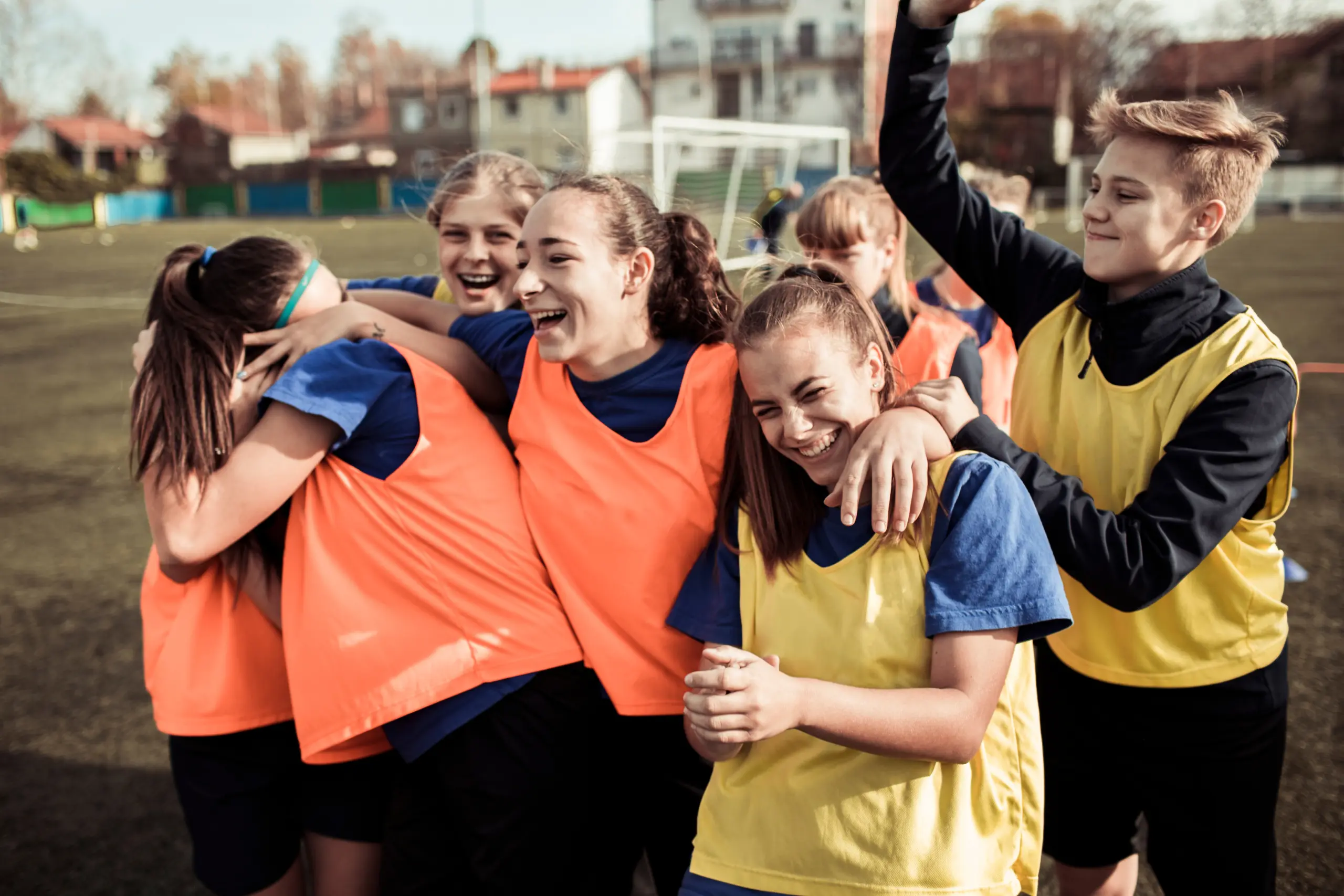 Besonders im Fokus steht die Jugendarbeit. Vereine sollen mit der Förderung dabei unterstützt werden, Kindern und Jugendlichen regelmäßige Sportangebote zu machen und sie langfristig für den Vereinssport zu gewinnen. Foto: Pro-Content